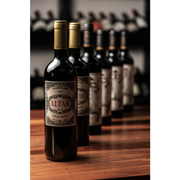 Coleccion Vertical Altar Uco Edad Media Tinto 2014 al 2019 - 6 AADAS
