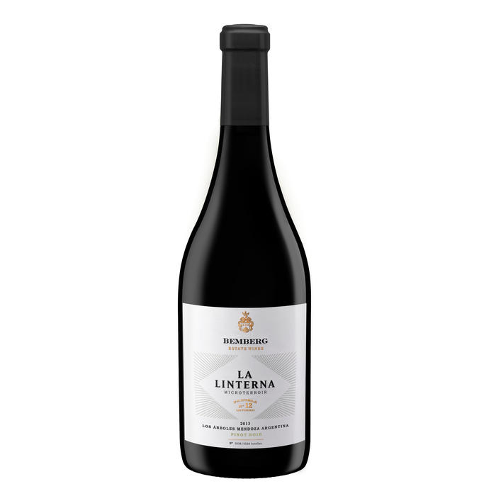 La Linterna Finca las Piedras Pinot Noir 2016 by Familia Bemberg